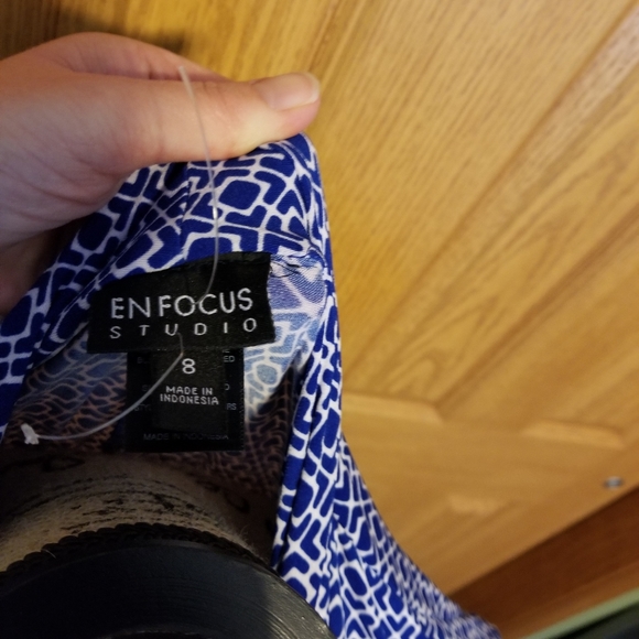 En Focus Dress - Picture 4 of 6